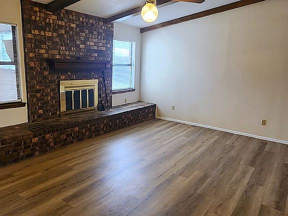4th image of 5704 93rd St