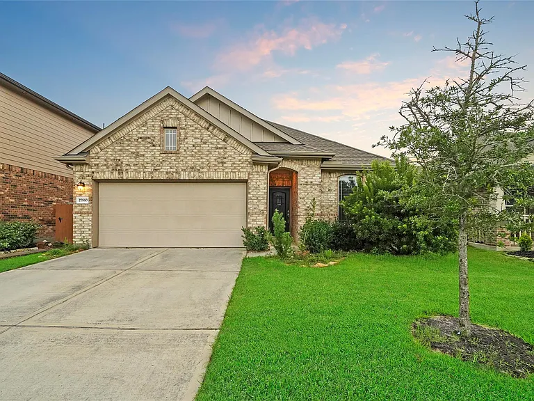 27910 Augusta View Dr — Photo 1