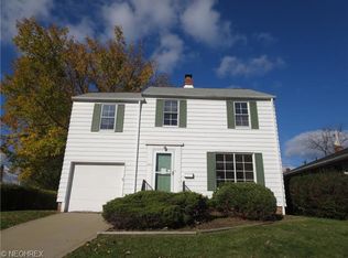 19611 Gardenview Dr, Maple Heights, OH 44137