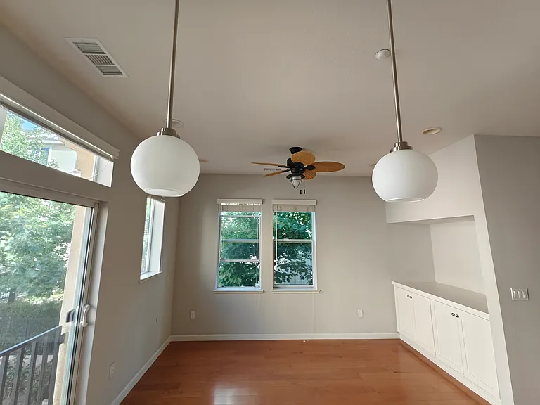 171 Bel Air Ct — Photo 10