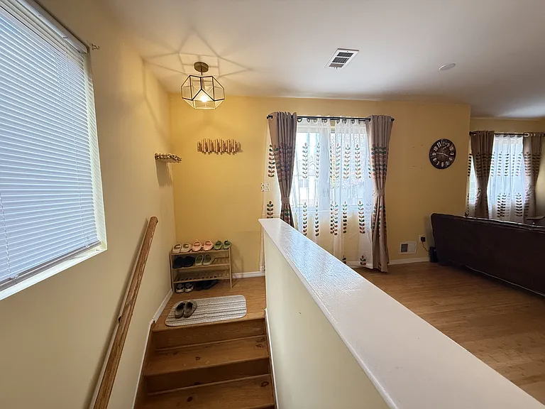 56 Sunrise Dr — Photo 15