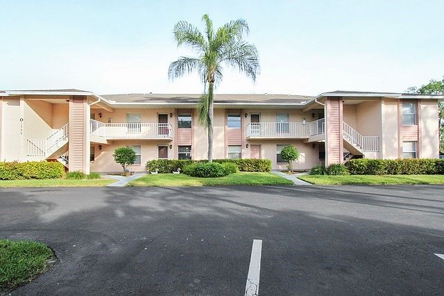 1st image of 1392 Churchill Cir APT 0101