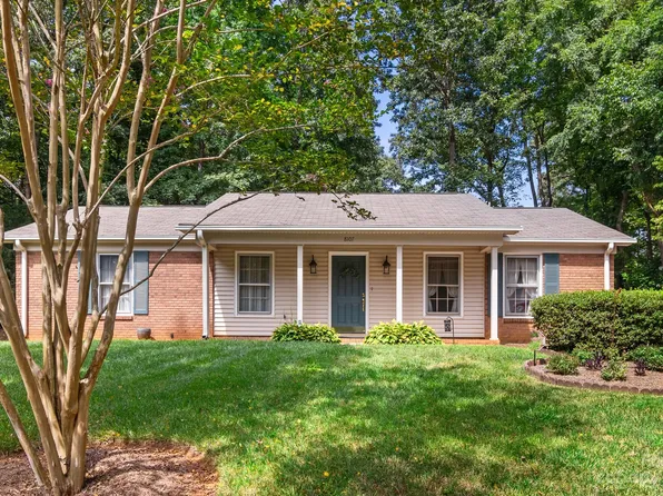 8107 Coxwood Ct, Charlotte, NC 28227