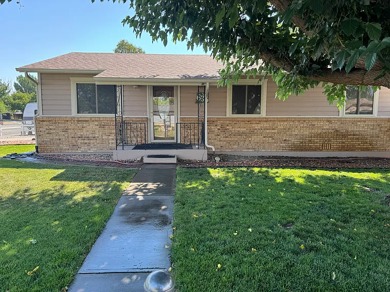 636 Starlight Dr — Photo 9