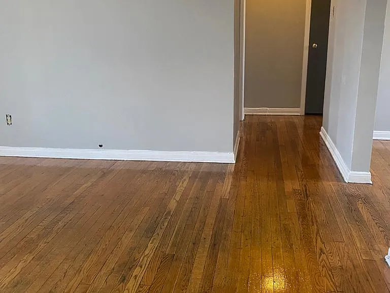 1890-1894 Ewald St #1 — Photo 6