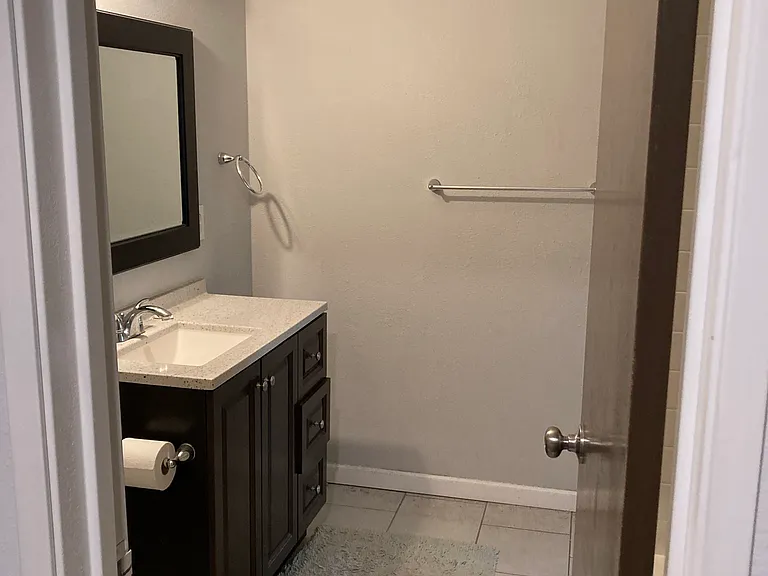 100 E Highline Cir #308 — Photo 10