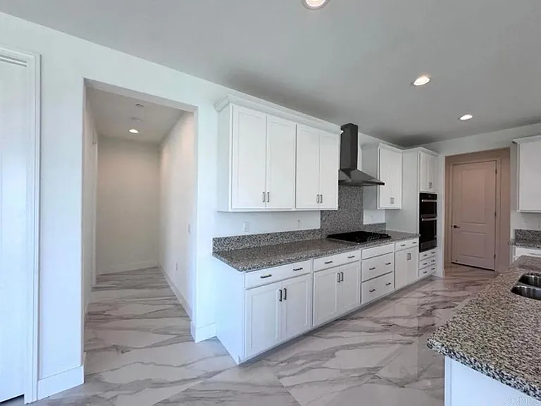 25061 River Peak Dr — Photo 12