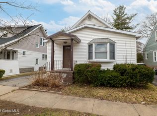 1115 Keyes Ave, Schenectady, NY 12309