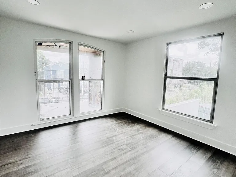 1713 Winter St — Photo 9
