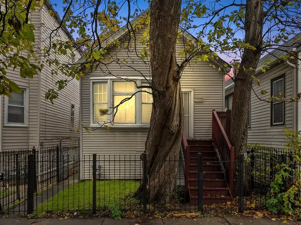 2922 E 78th Pl, Chicago, IL 60649