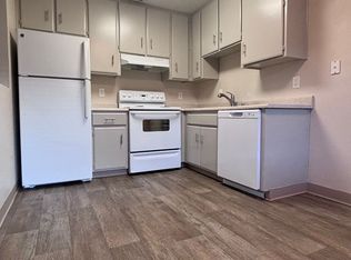 5915 Kenneth Ave APT 22, Carmichael, CA 95608