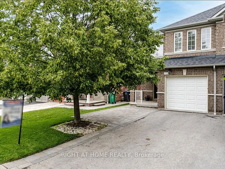 3914 Stardust Dr — Photo 2