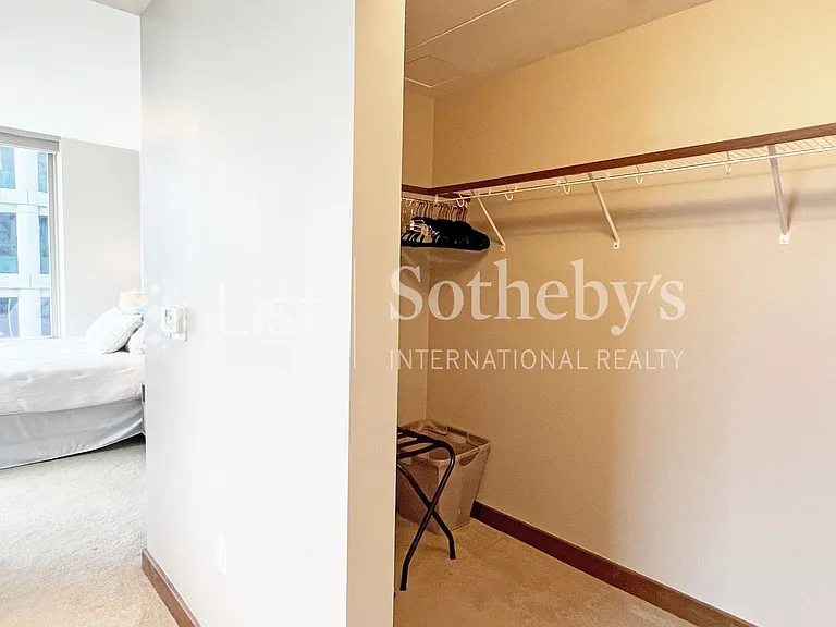 1555 Kapiolani Blvd #910 — Photo 7