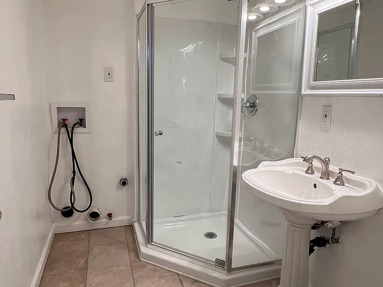 2725 Del Oro Cir — Photo 4