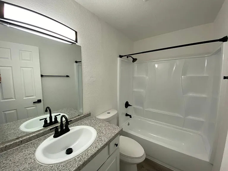 1829 E Broadway Rd — Photo 18
