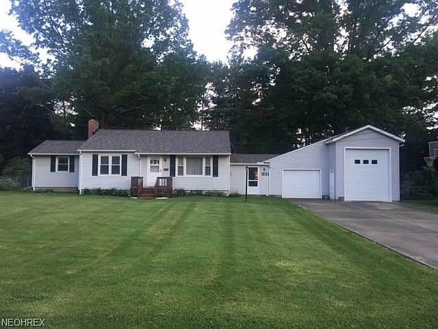 1st image of 1551 Hickory Ln