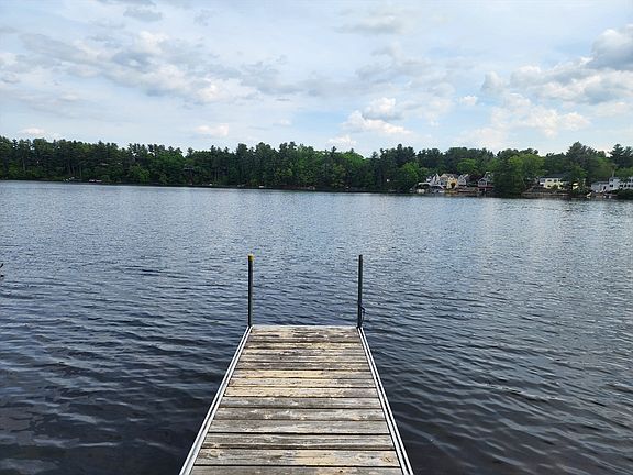 3rd image of 55 Lawson Rd