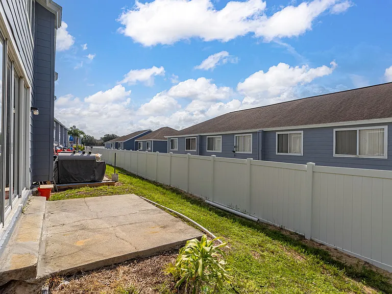 403 Orchid Dr — Photo 39