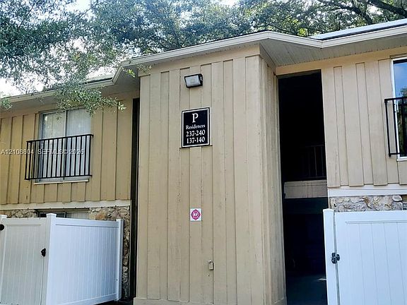 2nd image of 507 NW 39th Rd APT 240