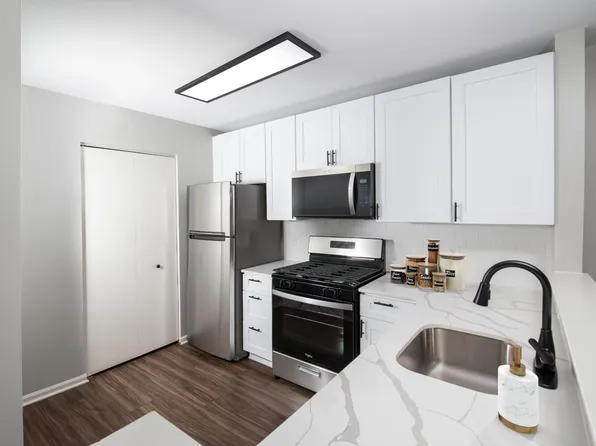 Iron Ridge and Stonegate Apartments