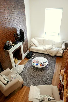 Rented by JK Dansar Corp | media 26