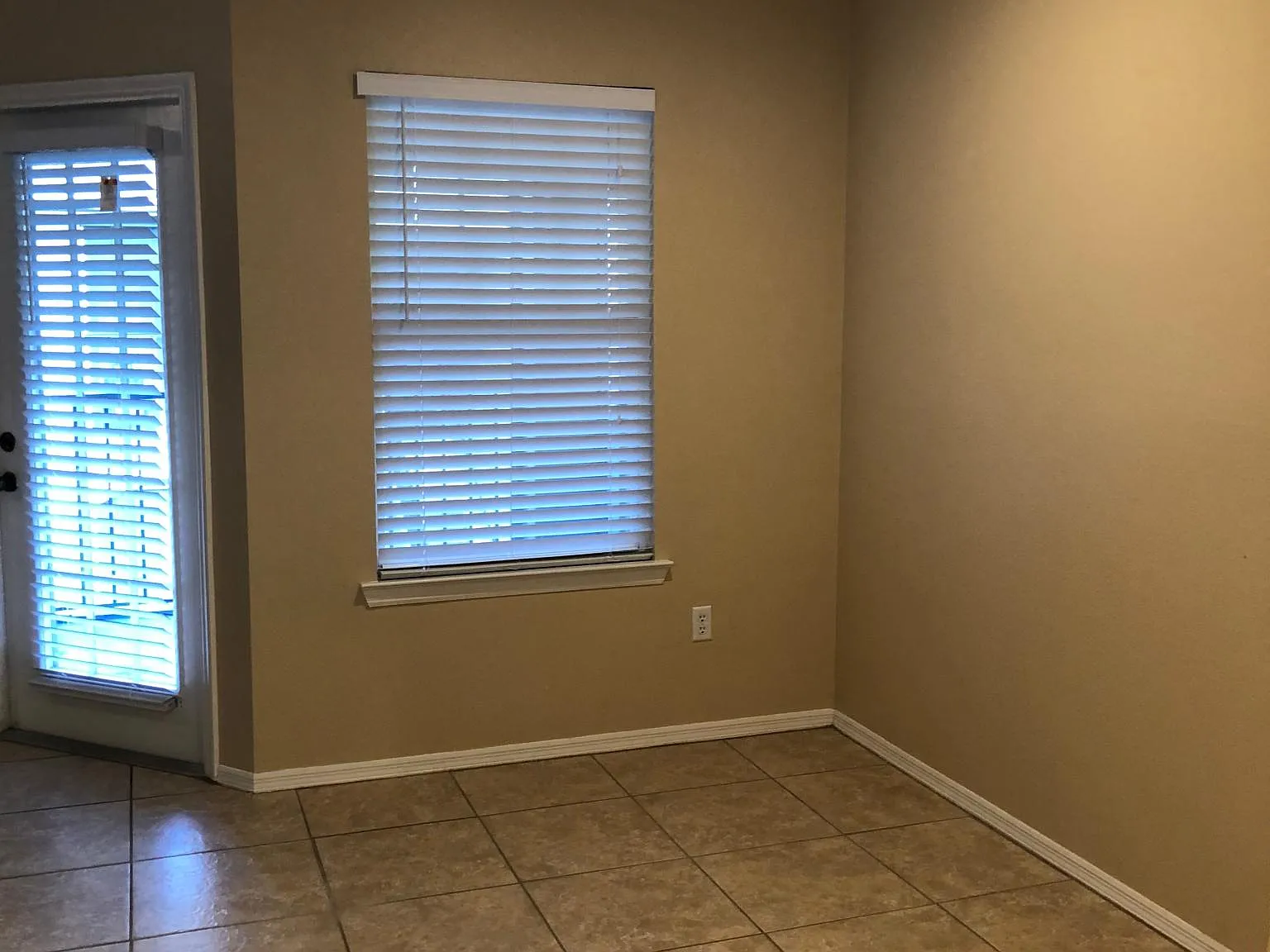 2 bed, 1368 sqft, $1,695 — Photo 4