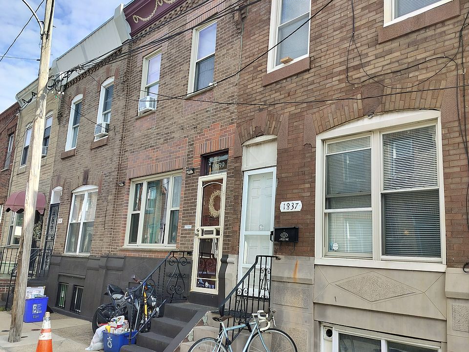 1st image of 1837 Daly St