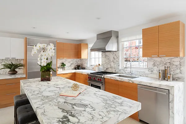 Rented by Douglas Elliman | media 3