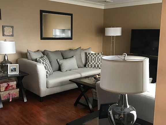 3rd image of 58 Sibley Dr