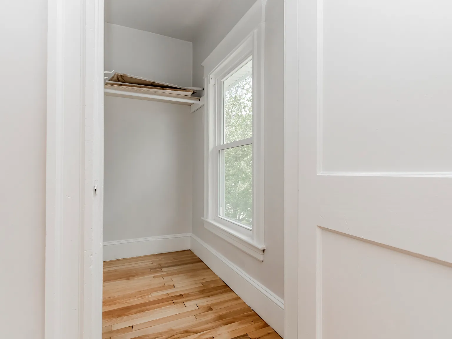 2 bed, 1078 sqft, $2,600 — Photo 1