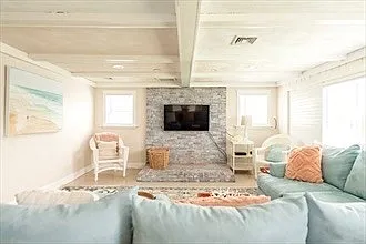 11 Rockport Rd — Photo 4