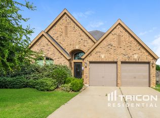 205 Climbing Oaks Pl, Montgomery, TX 77316