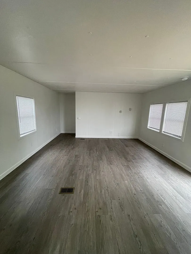 135Howa — Photo 3