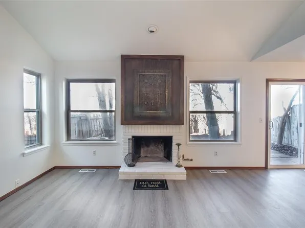 5812 Hefner Village Ct, Oklahoma City, OK 73162