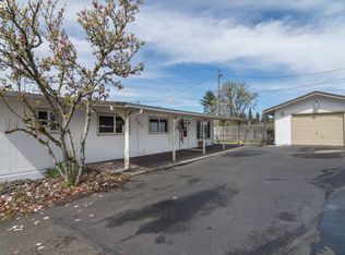 151 S Comstock Rd, Sutherlin, OR 97479