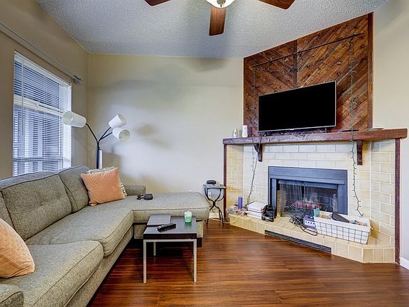 4th image of 2901 San Jacinto Blvd APT 204