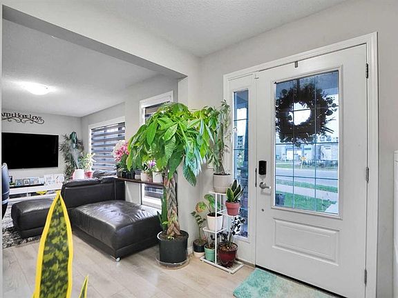 3rd image of 10505 Cityscape Dr S