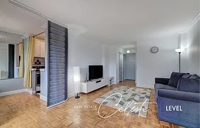 Rented by Level Group