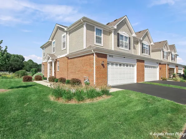 1012 Draper Rd, McHenry, IL 60050