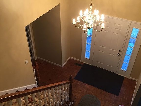 view of foyer from balcony