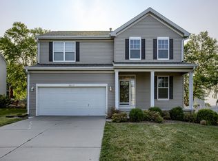 2415 Quartz Dr, Papillion, NE 68046