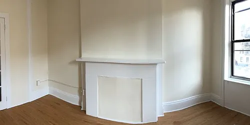 Rented by Access Unlimited Real Estate Inc