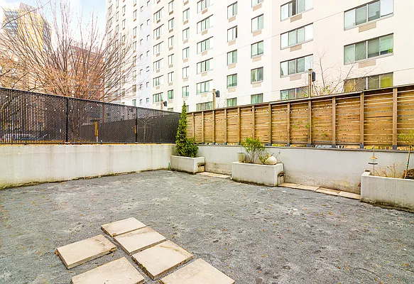 Rented by Keller Williams NYC | media 34