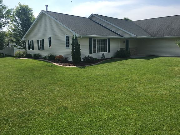4th image of 330 Winchester Dr