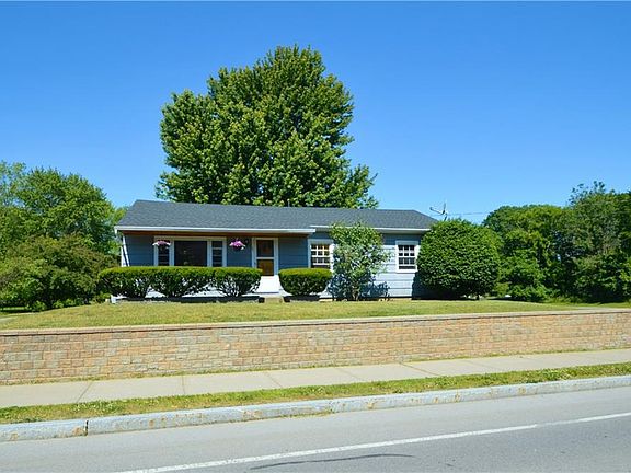 4th image of 371 Jefferson Ave