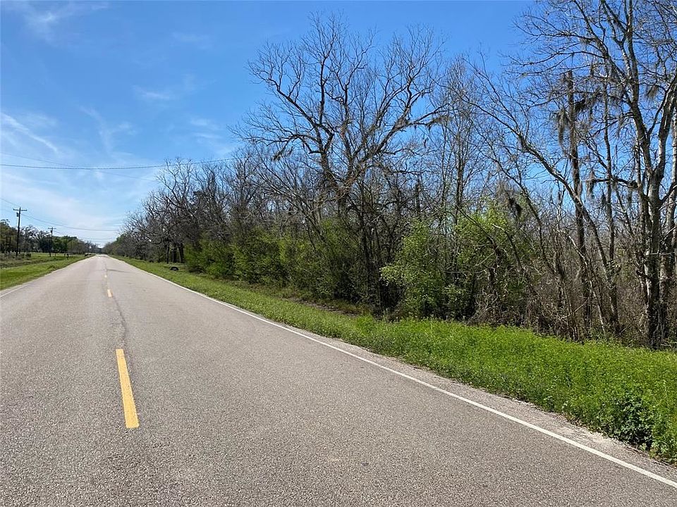 1st image of 1671 County Road 310