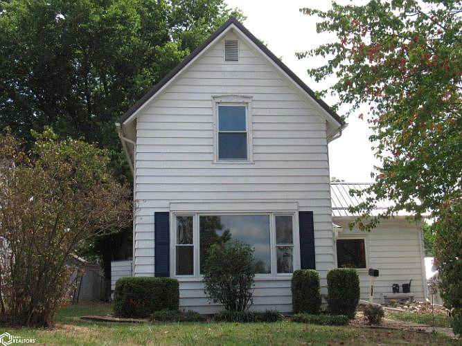 1st image of 813 N 14th St
