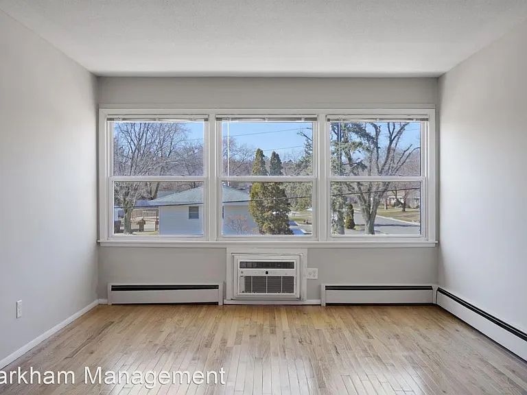 1349 Pennsylvania Ave — Photo 5