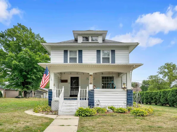 511 1st Ave NE, Oelwein, IA 50662