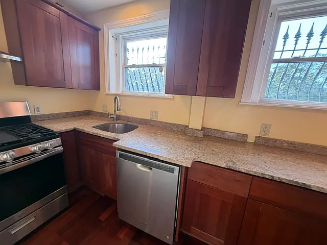 2993 Washington St #2 — Photo 6